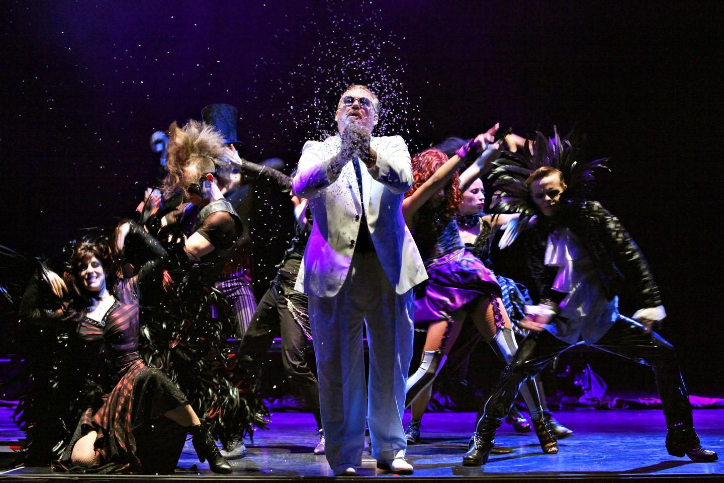 The Illusionists (Иллюзионисты)  The Illusionists (Иллюзионисты)