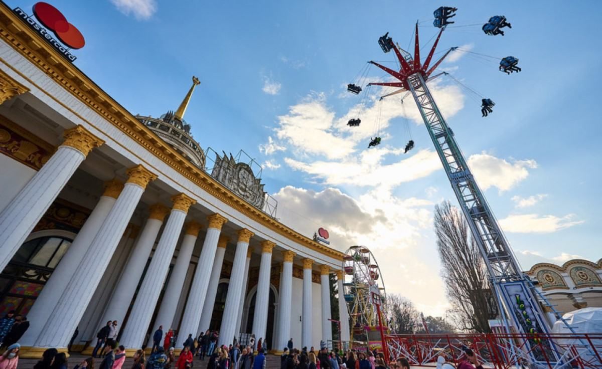 Зима на ВДНХ 2020: афиша на февраль 2020 – наливки, вареники и сало Зима на ВДНХ 2020: афиша на февраль 2020 – наливки, вареники и сало