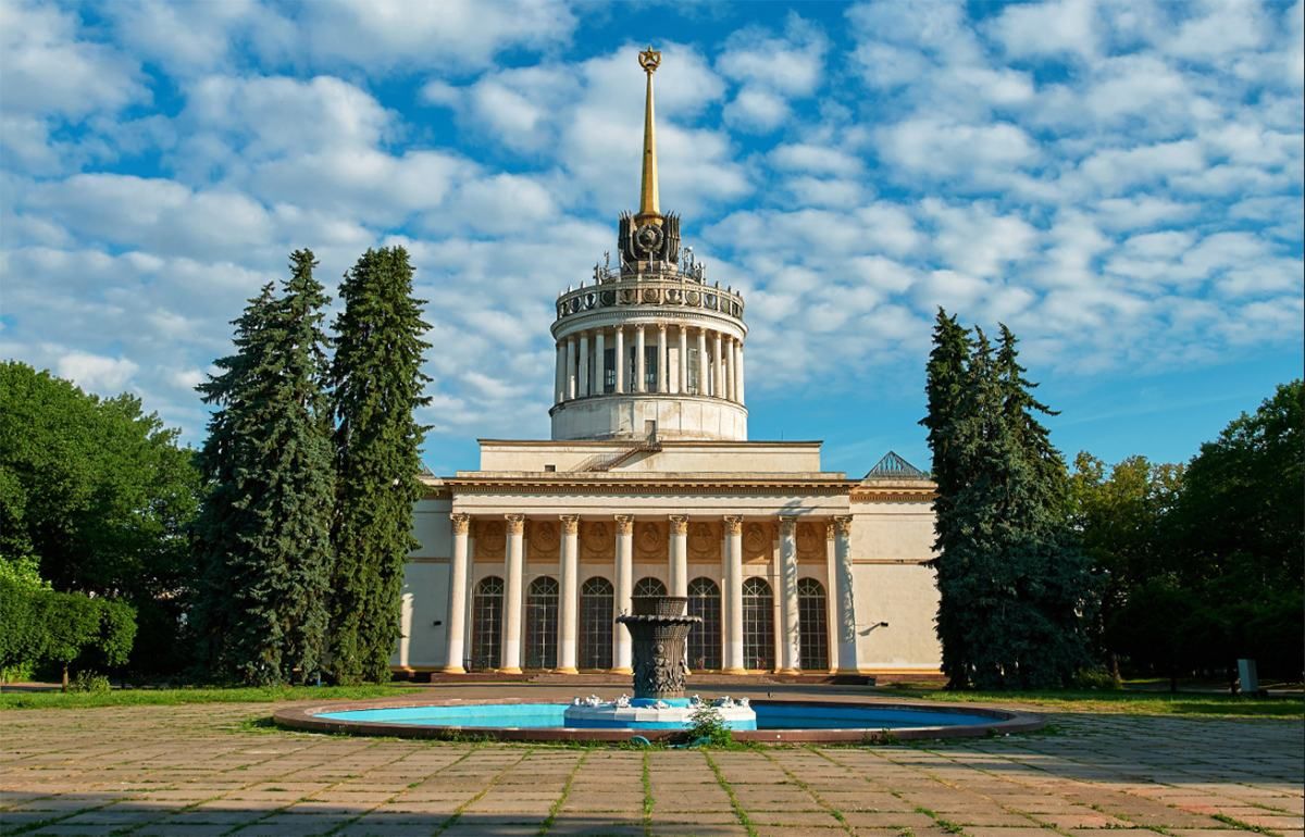 11 ідей як провести вихідні у парку ВДНГ 11 ідей як провести вихідні у парку ВДНГ
